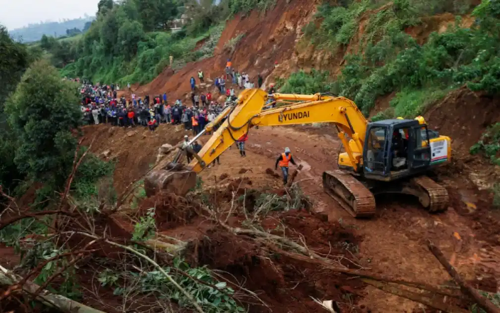 Kimende Landslide Escarpment Strikes: Kenya Red Cross Declares Danger Zone